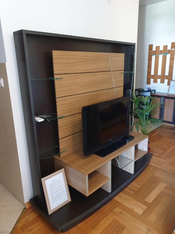 Montenegrin Beauty Star Apartman Bar Kültér fotó